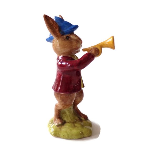 Royal Doulton Bunnykins Rise and Shine 1974 Bunny with Bugle Horn   3086 - Picture 4 of 7